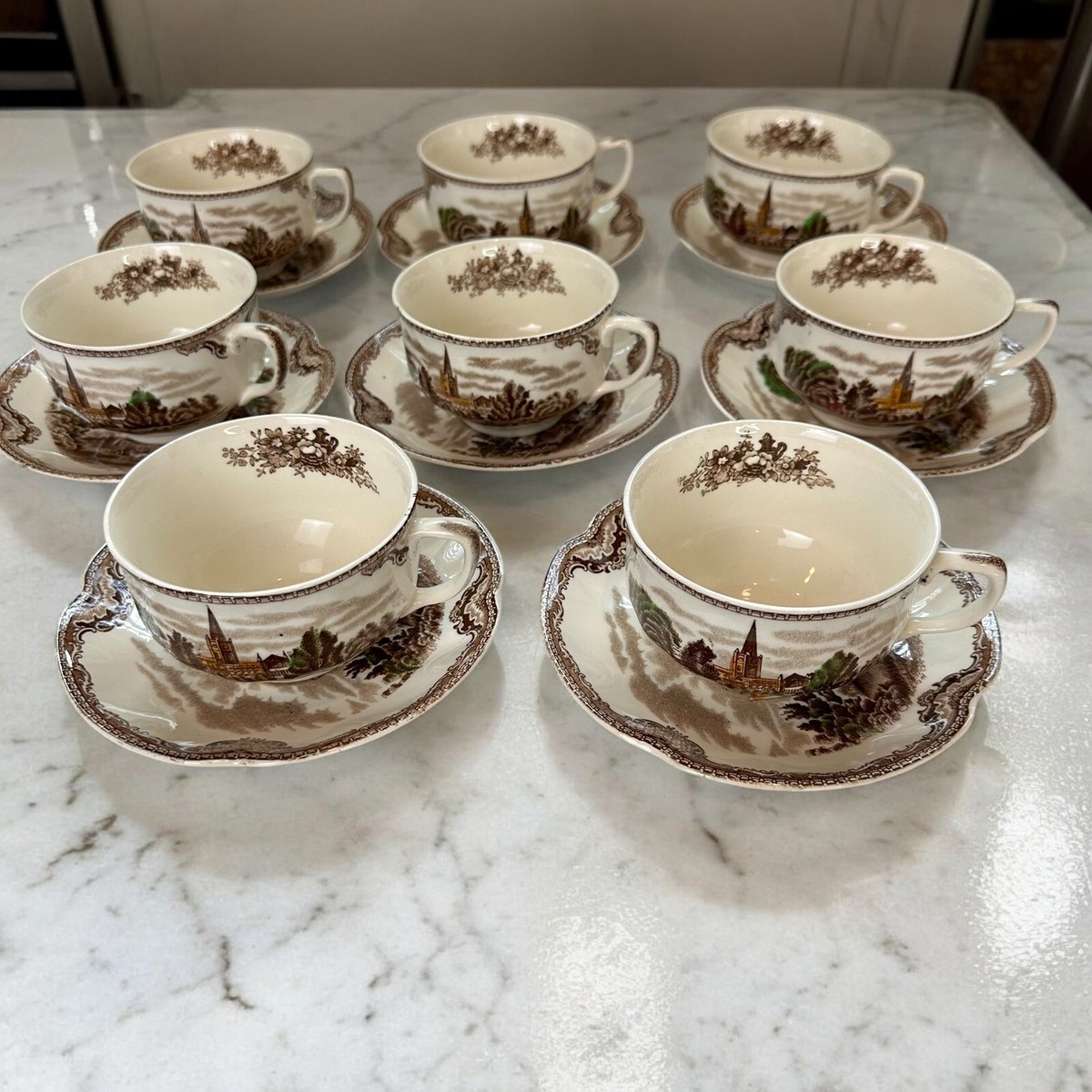 8 Johnson Brothers Tea Cup & Saucers Set Old Britain Castles Brown