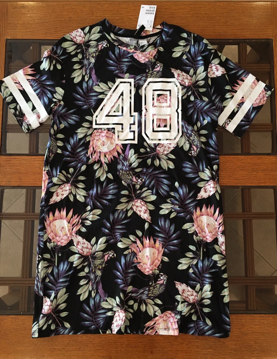 H&m divided t shirt clearance dress