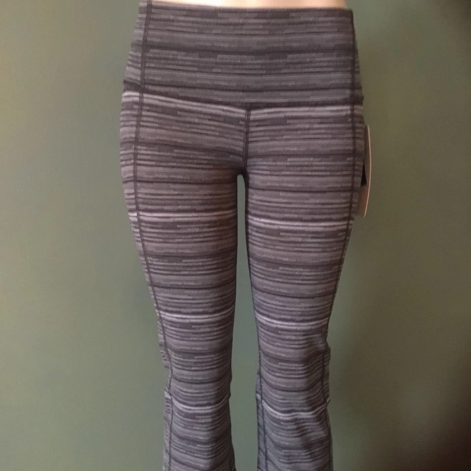 Lululemon Gather & Crow Crop II CSGG (cyber black deep coal) 4 6 8 10 12 NWT - Изображение 2 из 4