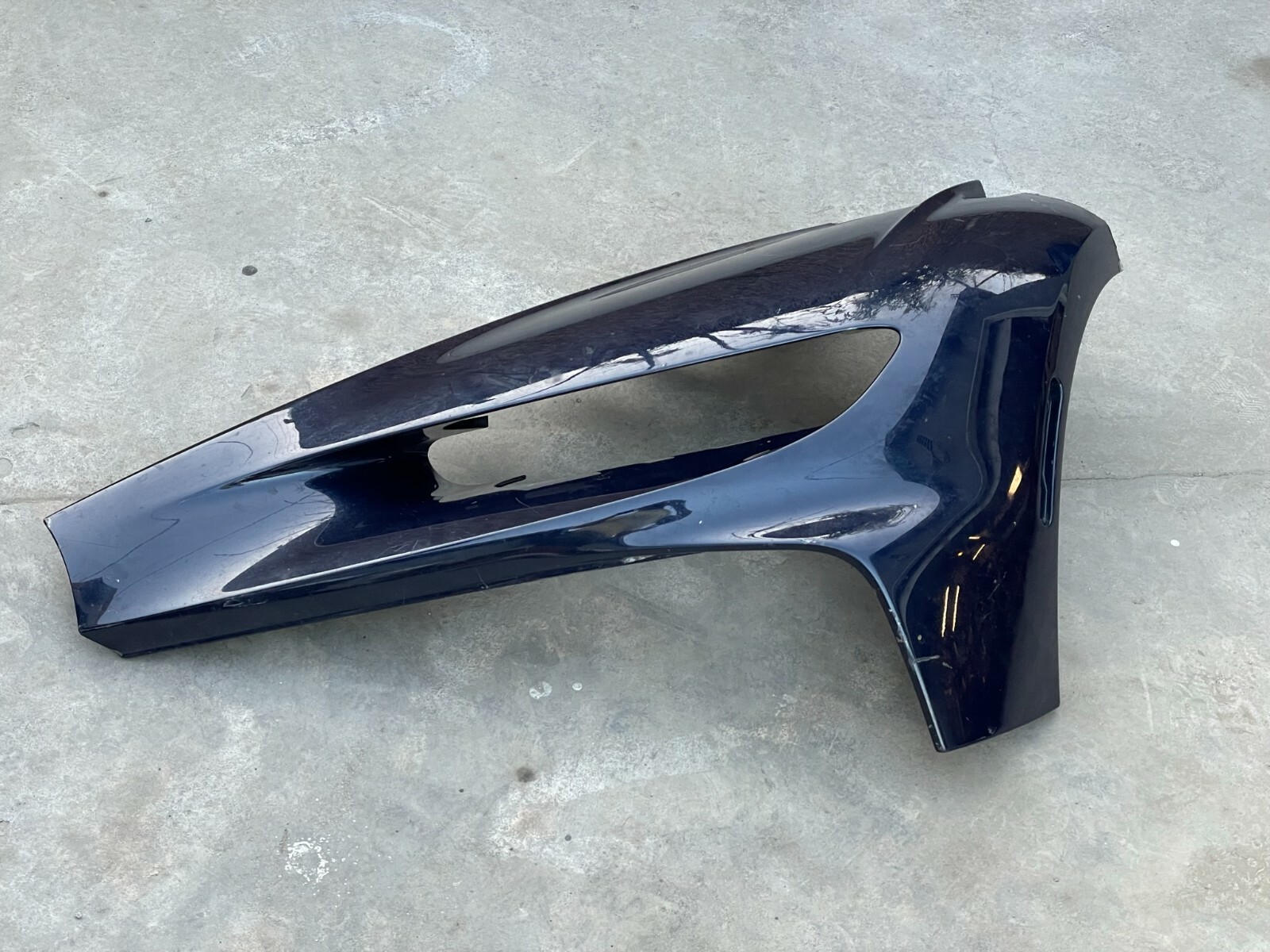 Bugatti Chiron Pur Sport left front Fender LH 