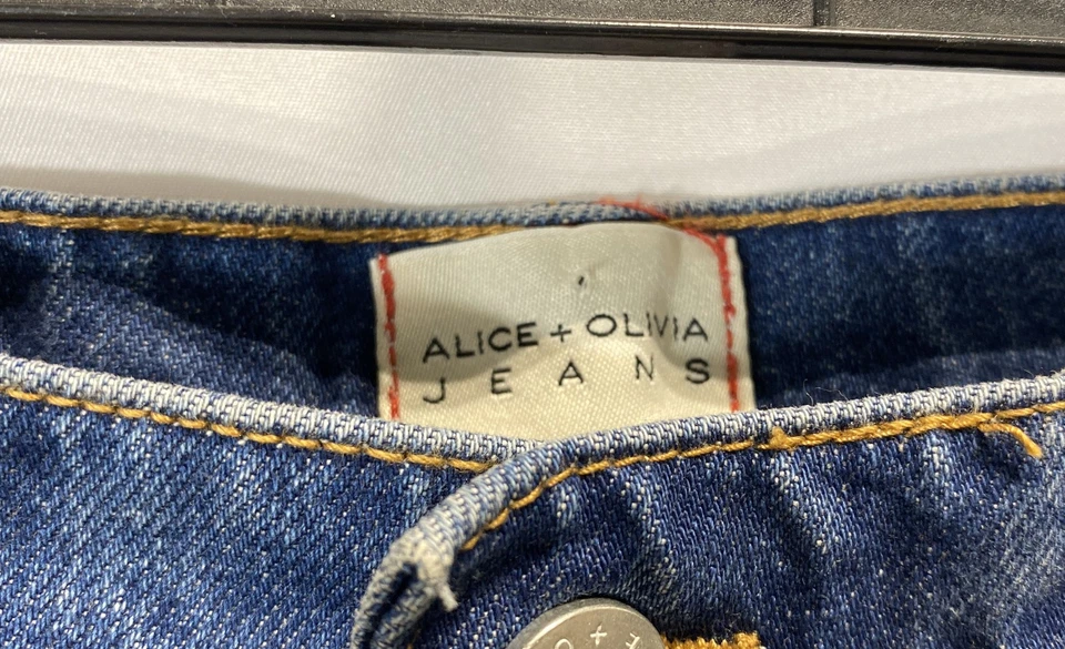 Alice + Olivia Women's Heart Cutouts Blue Denim Jeans Size 28 - Image 4 of 4