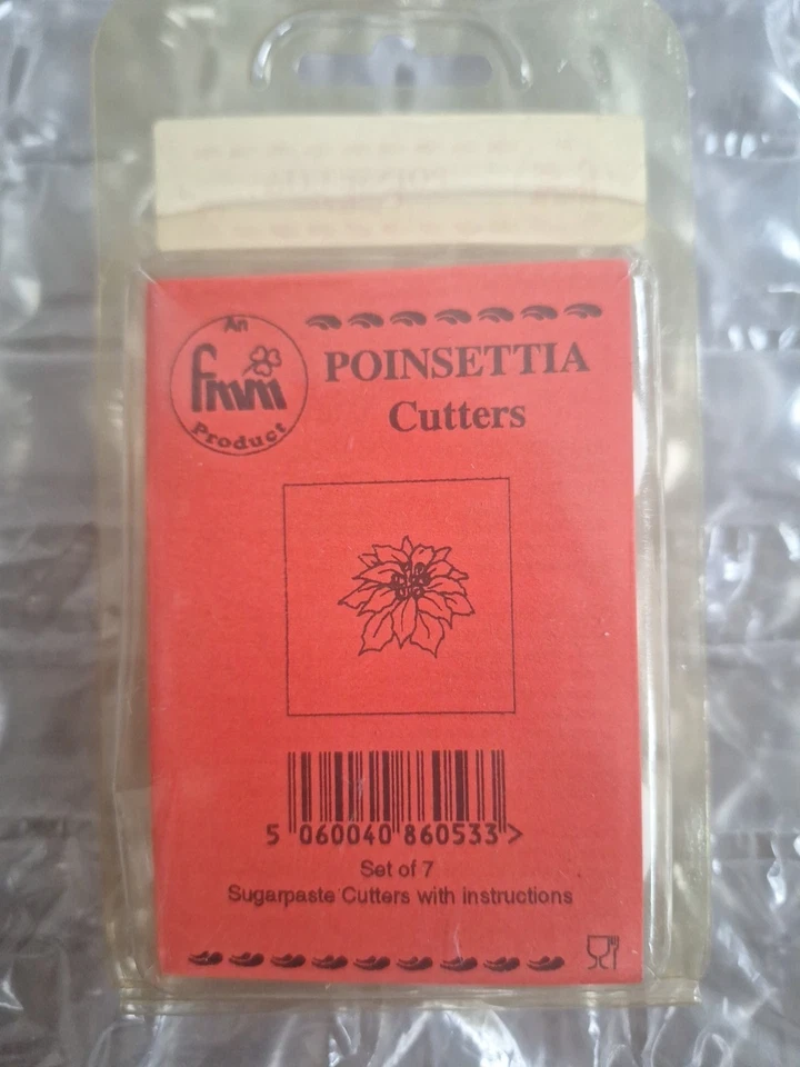 FMM Poinsettia Leaf Cutters Set of 7 - Image 2 of 2