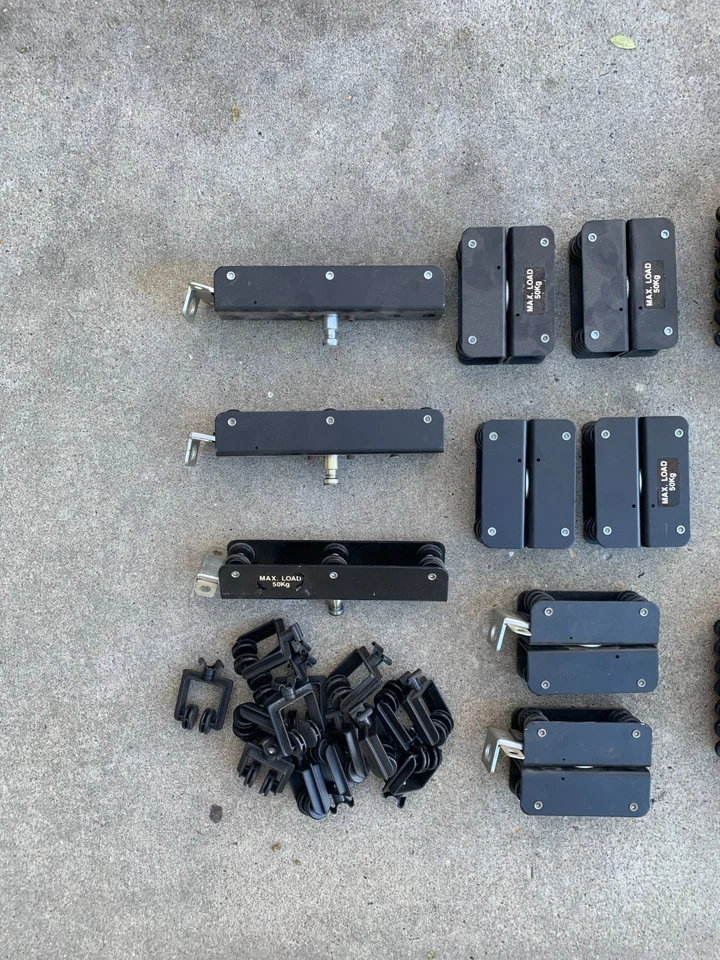 Bowens LiteLift Ceiling Rail Lighting System Kit – Pantographs, Rails & Mounts - Image 3 of 4