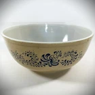 Vintage PYREX "Homestead" #404 Blue/Tan Speckled Mixing Nesting Bowl 4.0 QT VGUC