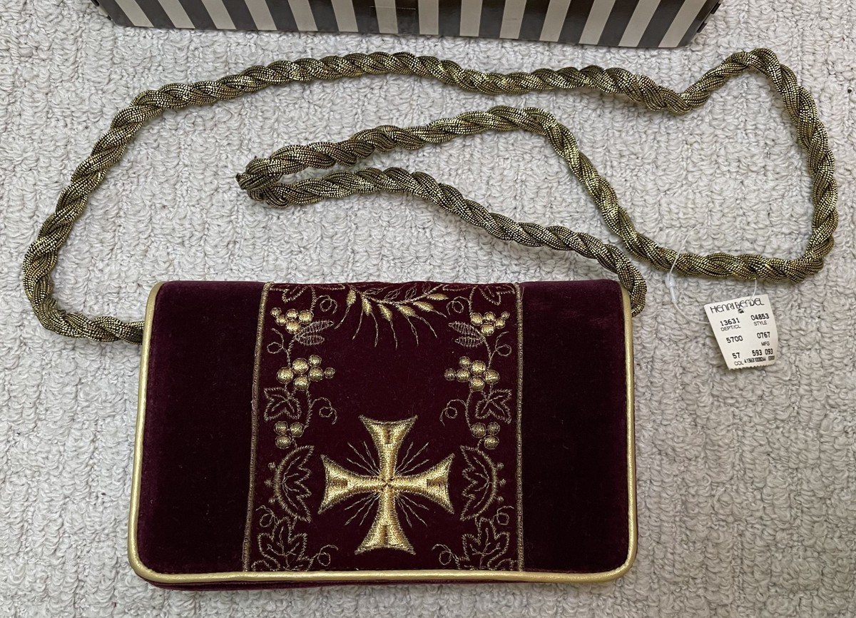 Casleigh Burgundy Velvet Clutch Bag NWT BOX Henri Bendel Maltese
