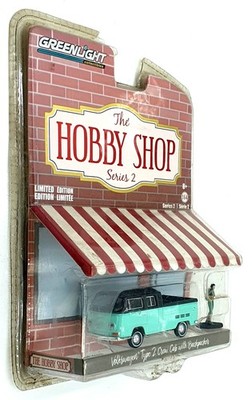 Greenlight 1/64 Scale 97020-F - Volkswagen Type 2 Crew Cab with Backpacker