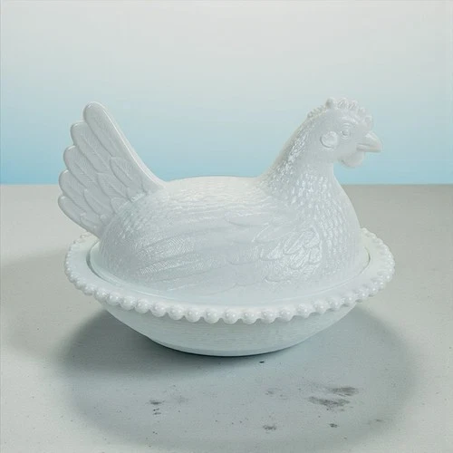 Vintage Milk Glass Hen on Nest Beaded Rim Covered Dish Westmoreland Style