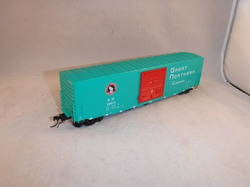 Kadee HO Great Northern GN 50' PS-1 Caja 10' Puerta C/U Glacier Grn con Dr Rojo #39849 | Condition: New