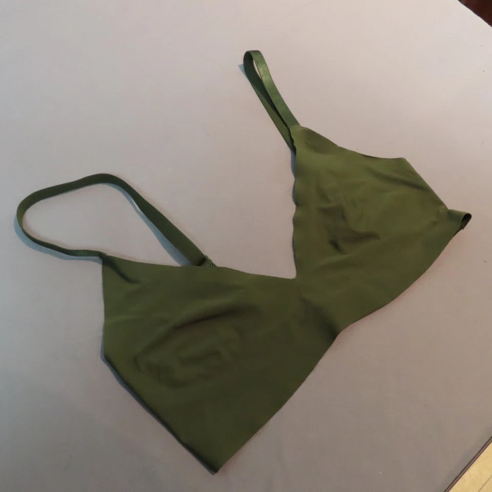 C&C California Bralette Small Olive Green Adjustable Straps Seamless Wireless - Image 2 of 4