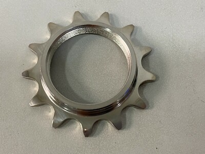 Sugino Super Gigas S3 (Platinum) BC1.37x24T 1/2x1/8 Sprocket Cog