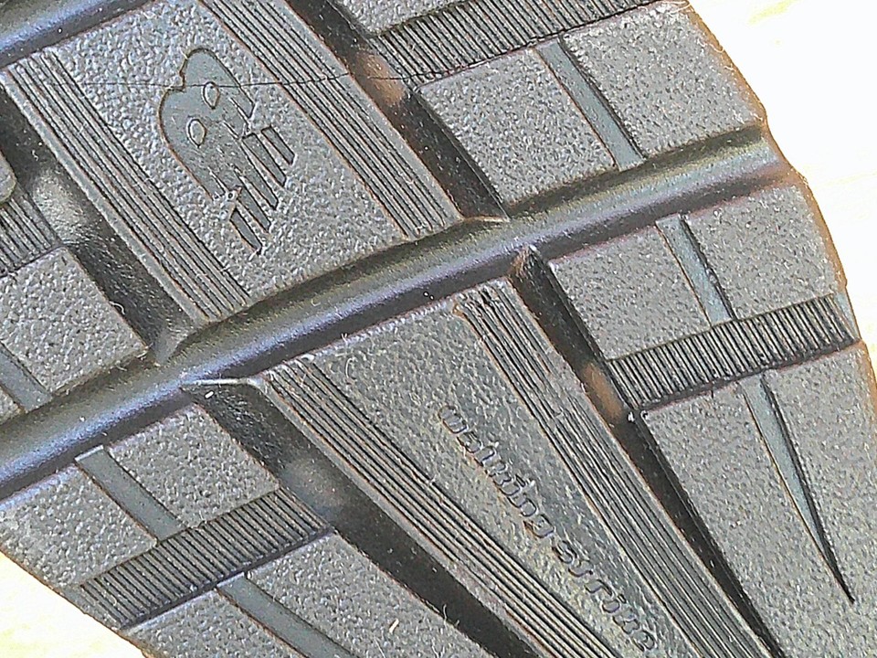 New Balance 812 MW812BK Black Leather Walking Comfort Shoes Mens 13 B