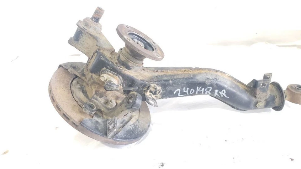 1991 1994 Mitsubishi 3000GT OEM Passenger Right Lower Control Arm With Hub AWD - Image 4 of 4