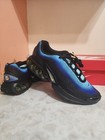Foto 11 di 12