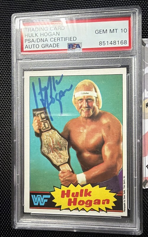 1985 Topps WWF - Hulk Hogan #16
