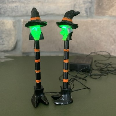 Lemax Spooky Town WITCH LAMP POST #54914   RETIRED