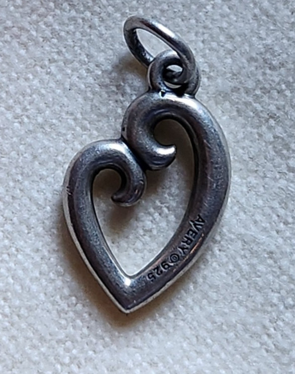James Avery Sterling Silver Mother's Love Heart Charm 2.1g with Bail View 3