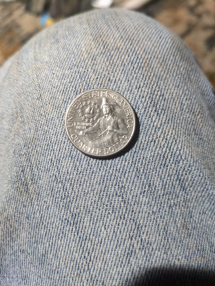 1776-1976 Rare Bicentennial Quarter No Mint Mark, Off Center Strike - Image 2 of 2