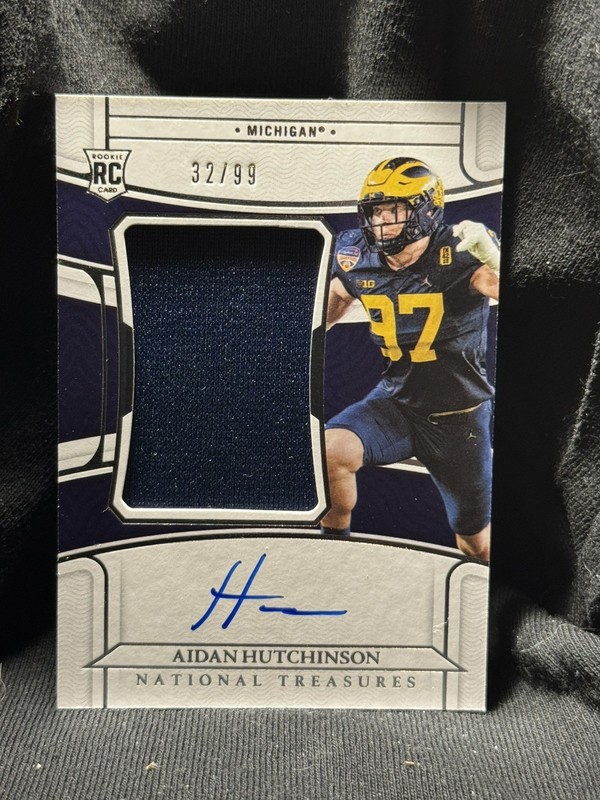 2022 Panini National Treasures Collegiate - Materials Auto Aidan Hutchinson
