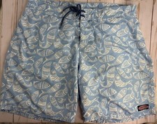 Vineyard Vines Men's Calm Water Blue Fish Line Printed Chappy 7" Swim Trunks