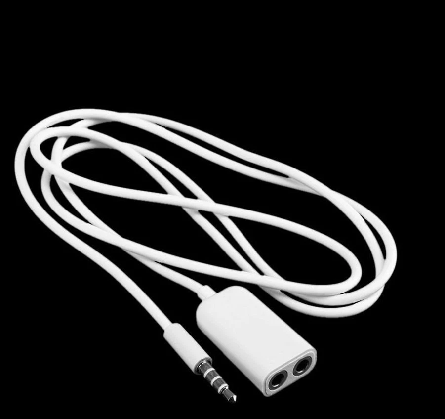 3.5mm Male TRRS to Dual 3.5mm Female Aux Audio Earphone Extension Cable - 1m - Image 2 of 3