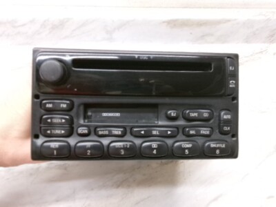 YU3F18C868AA 98-04 Ford F250 Ranger Radio AM/FM Cassette, CD