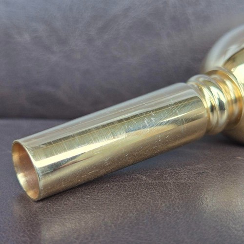 PERANTUCCI Tuba Mouthpiece PT-82 Gold Plated - Picture 3 of 6