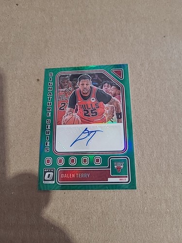 Nice 2023-24 Panini Donruss Optic Dalen Terry Green Prizm Auto #SS-TER. 000824 - Picture 1 of 2