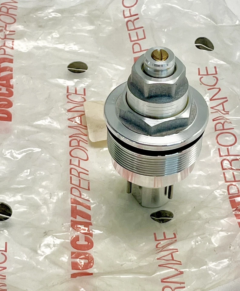 New Genuine Ducati ST4S ST2 S4R S2R 100SS Top Fork Cap Plug Showa 34920141A - Image 2 of 4