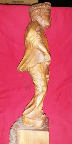 Sculpture en bois effectuée par un MOF Bucheron de 40 cm de haut N° 742/2 - Foto 7 di 13
