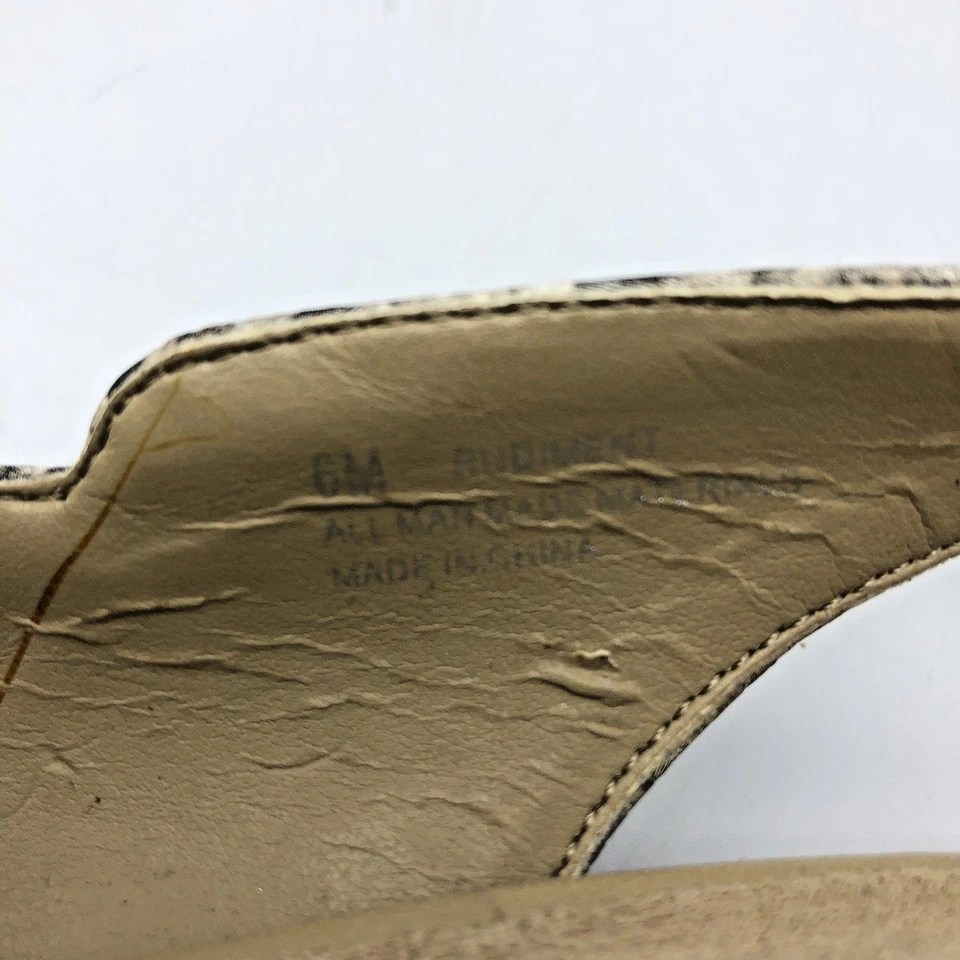 Zapato Aerosoles Rudiment Mujer Piel de Serpiente Imitación Tacón Eslinga Talla 6M Usado Foto 3 de 4