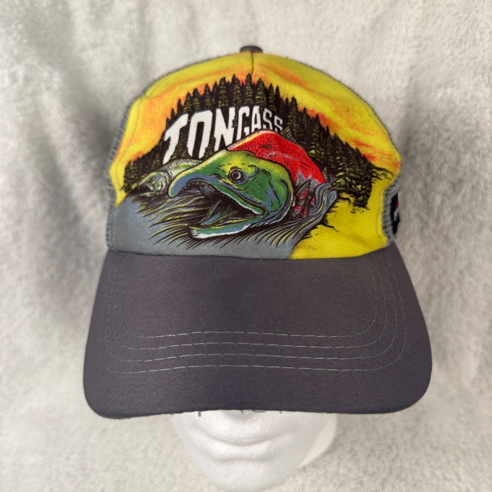 UMPQUA Snap Back Hat Trucker Cap Salmon Forest Fly Fishing Graphic Rare!
