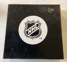 National Hockey League - Billiard Cue Ball Set