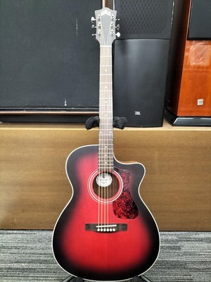 Guild OM-240CE Akustik-E-Gitarre Massive Sitka Fichte Japan AP-1 Tonabnehmer
