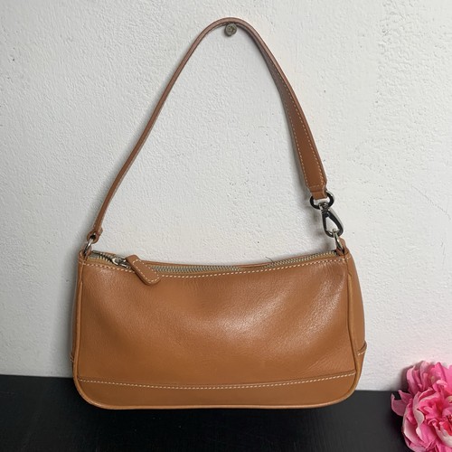 Coach - VTG Demi Pouch Shoulder Bag - Tan Leather - Model 7785