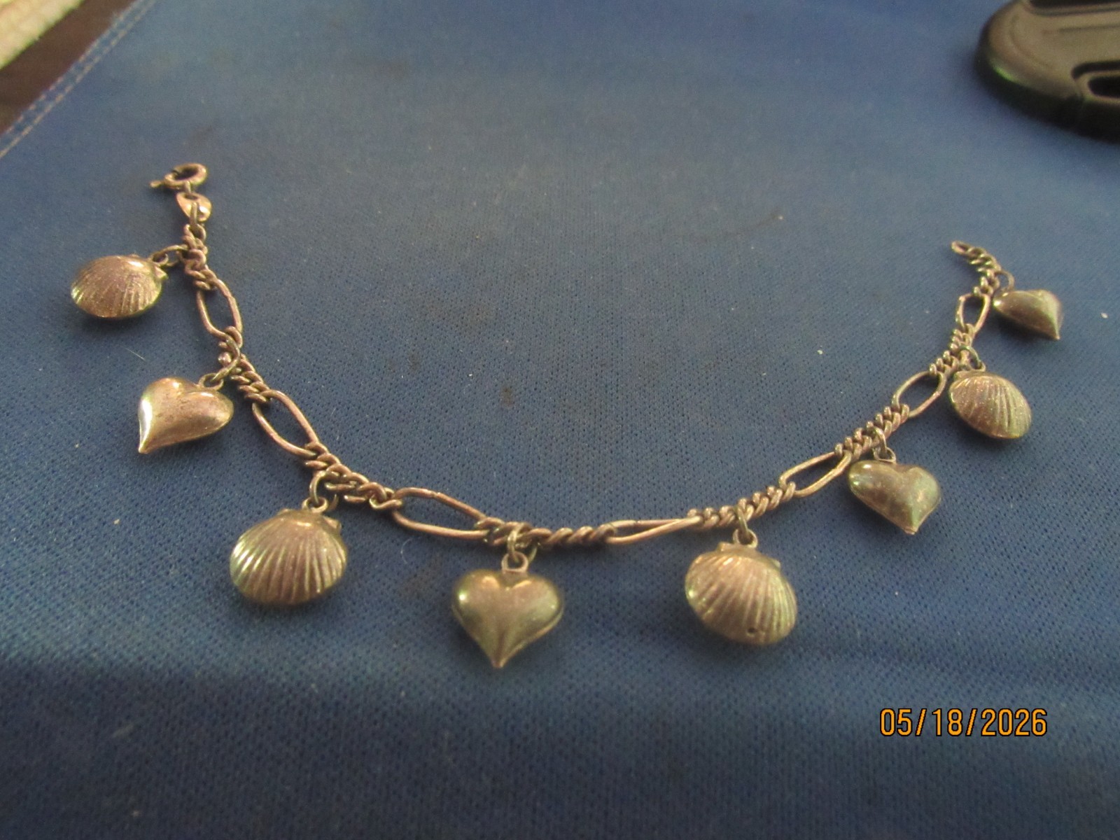 Vintage Sterling Silver Alternating Shell And Heart Beaded Charm Bracelet