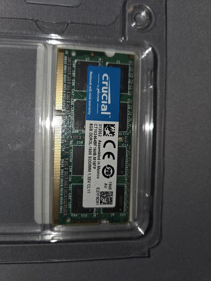 Crucial CT102464BF160B.C16FPD 8GB DDR3L-1600 S0DIMM Memory - Image 2 of 2