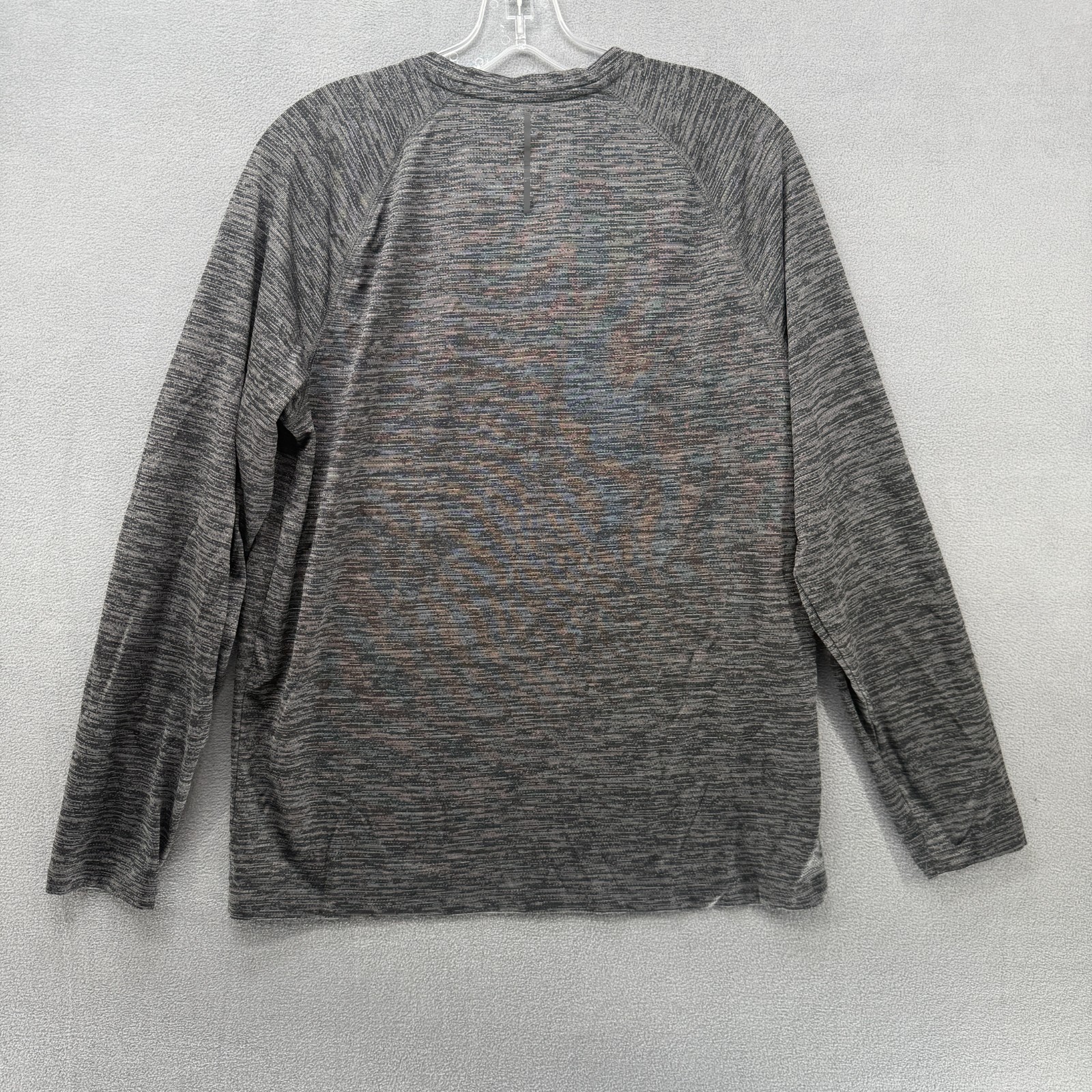 Xersion Shirt Men/Teen Medium Heather Gray Everair Long Sleeve Training Tee