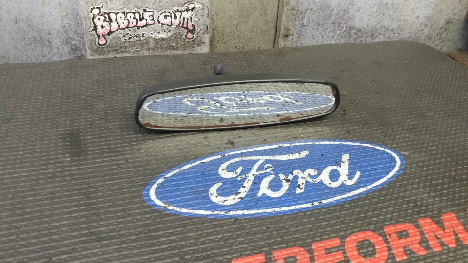 2001-2004  Ford Mustang Convertible Interior Rear View Mirror - Image 2 of 4