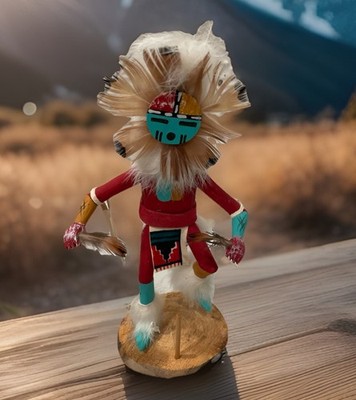 Vintage Navajo Sunface Kachina Puppe handgeschnitzt signiert von Long 8,5 Zoll 1970er-1990er