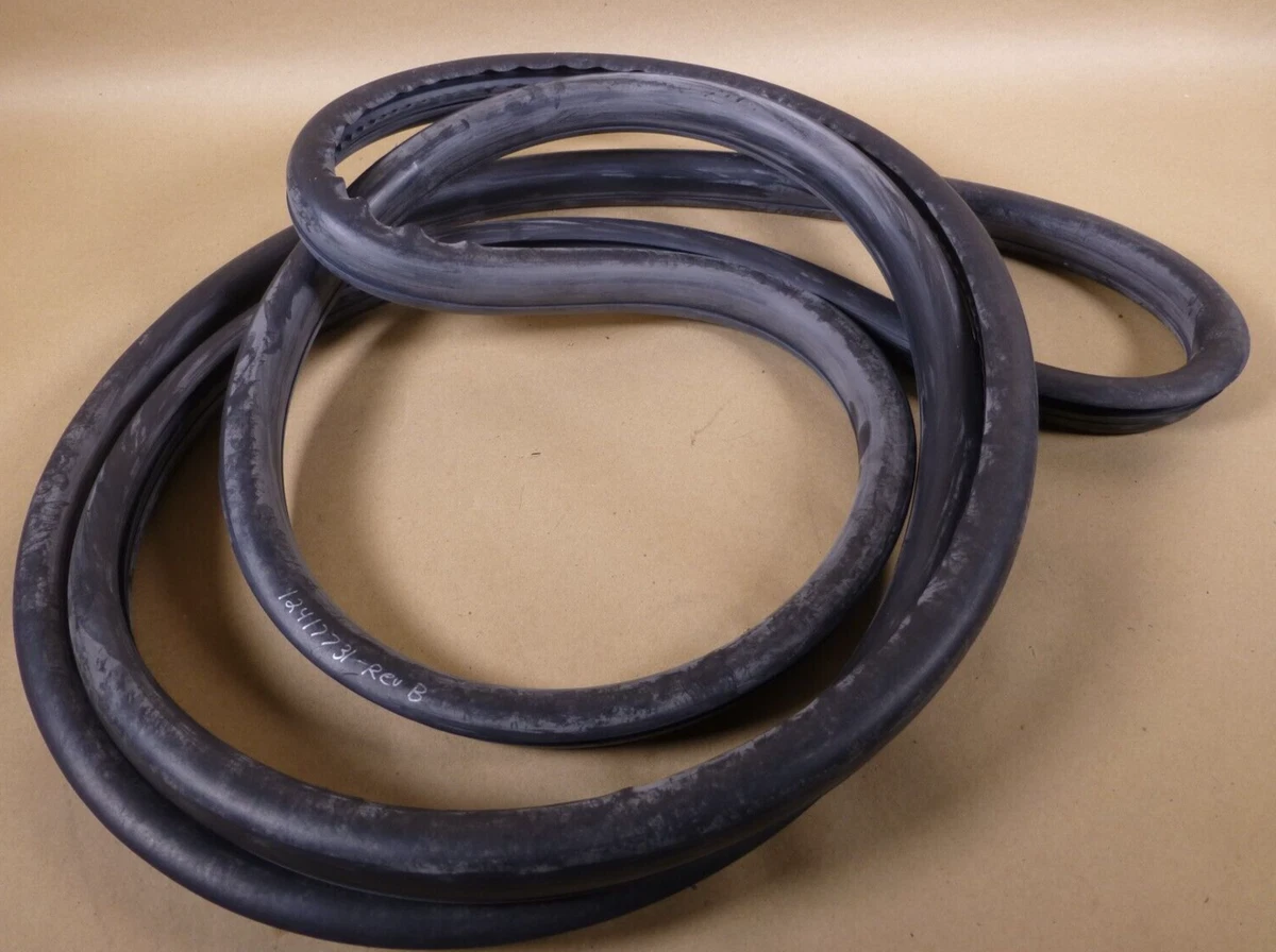 LMTV / FMTV Windshield Gasket 5330-01-376-5259 12417731 M1078 