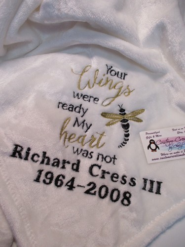 Personalized In Loving Memory Never Forgotten Circle Memorial 50 x 60 Blanket - Picture 7 of 16