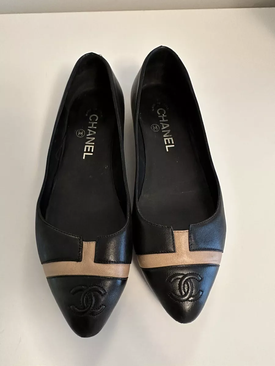 CHANEL, Shoes, Tan And Black Chanel Ballet Flats