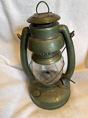 VINTAGE NO 2 RICHARDS & CONOVER HOWE AIR PILOT SPECKED KEROSENE