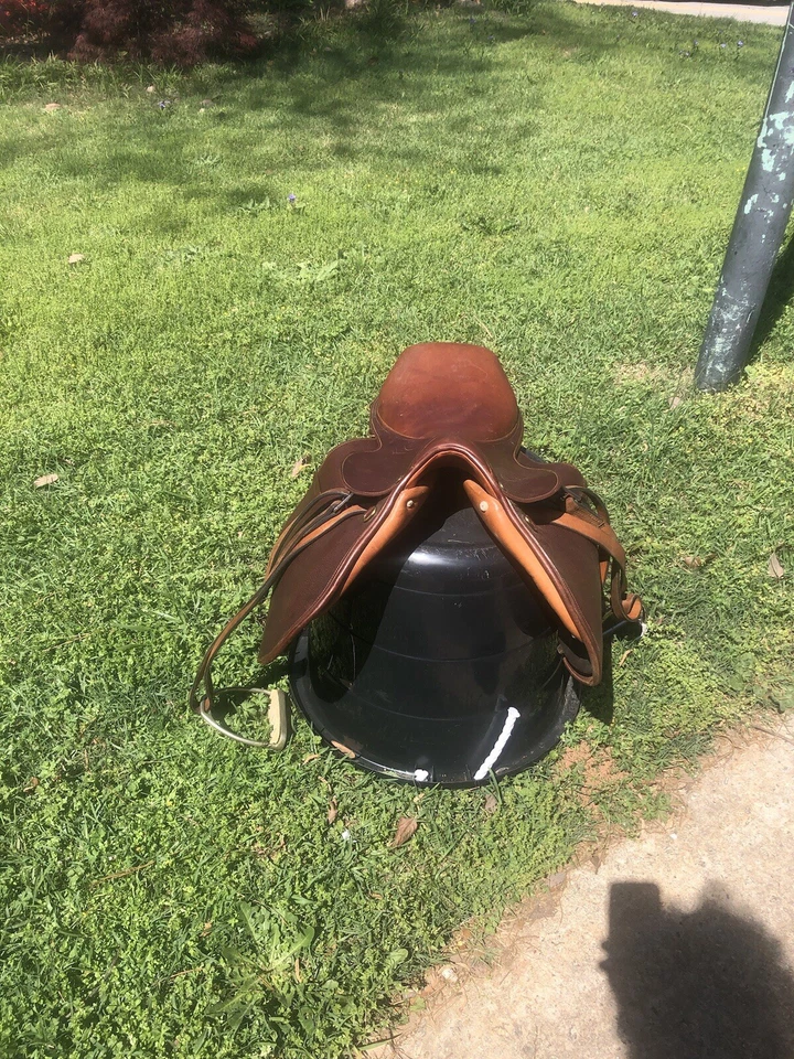 Q Nice Brand English Saddle/ Hand Made  - Image 4 of 4