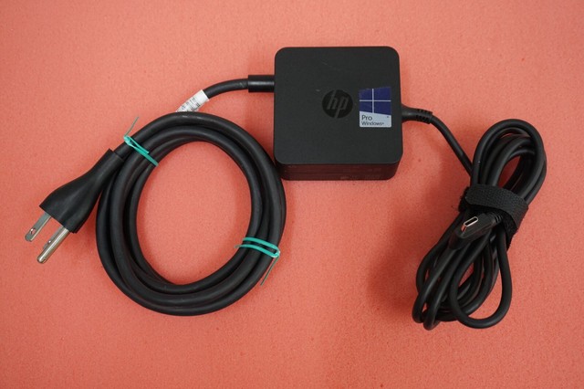 Genuine HP 45W USB-C Power Adapter TPN-DA02 828769-001 828622-002 (139 Genuine HP 45W USB-C Power Adapter TPN-DA02 828769-001 828622-002 (139