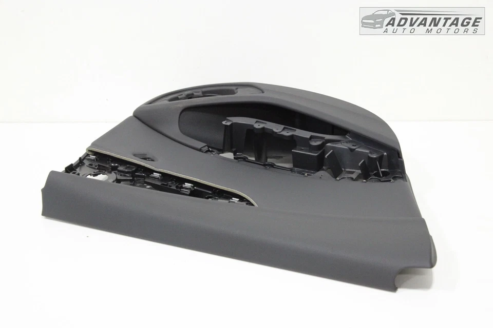 2017-2019 AUDI A4 QUATTRO B9 REAR LEFT SIDE INTERIOR DOOR PANEL COVER OEM - Image 3 of 4