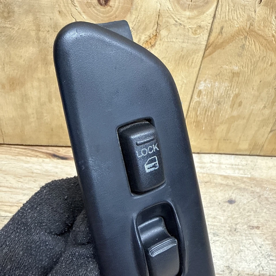 2000 2003 2004 2005 Mitsubishi Eclipse Passenger Front Window Switch MR400713 Foto 4 de 4