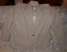 NWT Abercrombie & Fitch Womens Beige 1 Button...