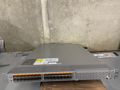 Cisco Nexus N5K-C5548UP Switch 2x PSU 2x FAN Unit Without N55-D160L3-V2 Module