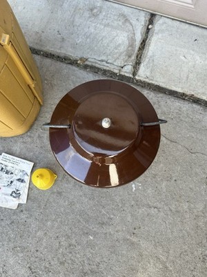 Coleman 275 ブラウン 純正キャリーケース付き ヴィンテージ Vintage Coleman Model 275 Brown Lantern With Yellow Clamshell Case